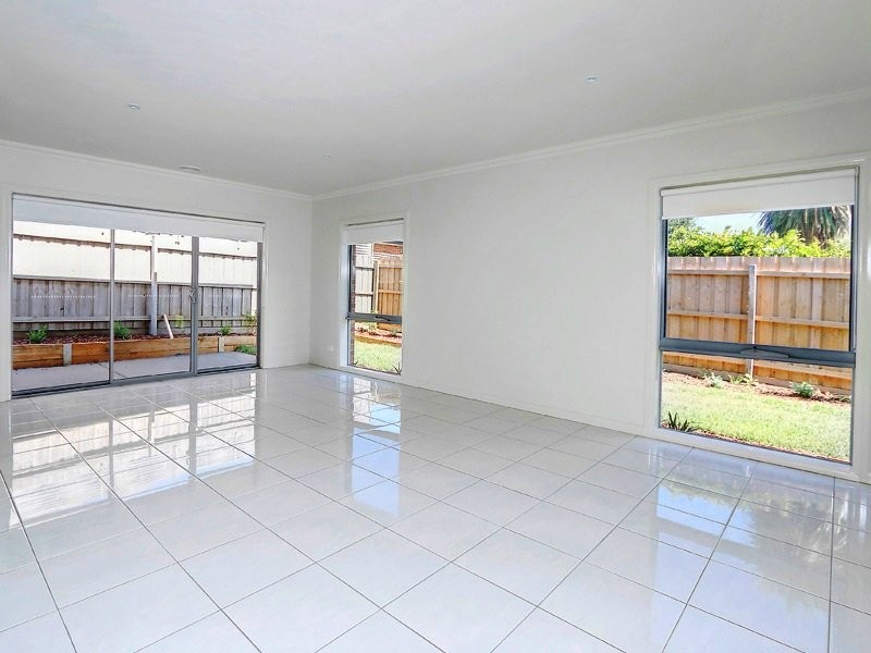 8/24 Driftwood Court, Mount Martha VIC 3934