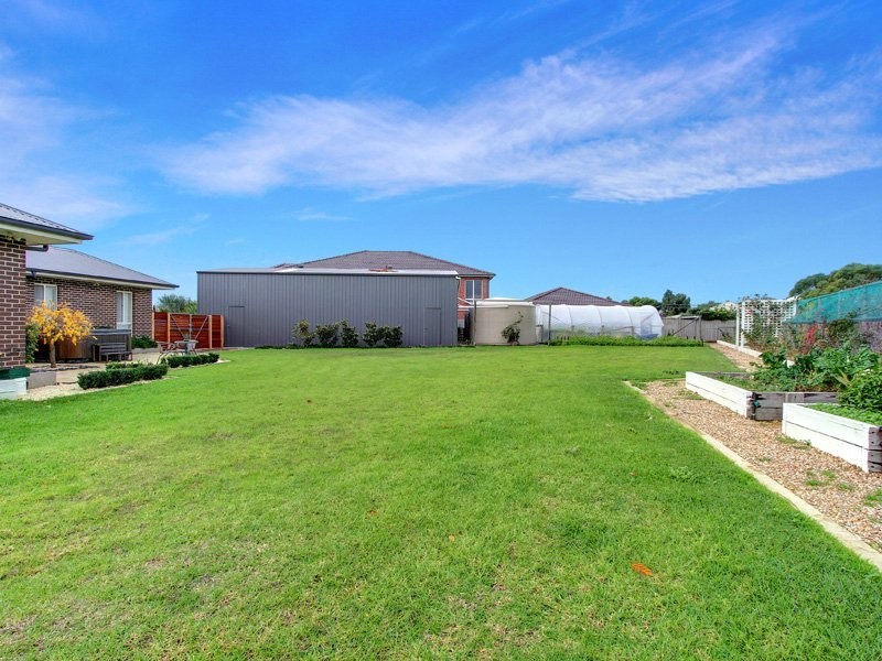 8 Bareena Court, Mornington VIC 3931