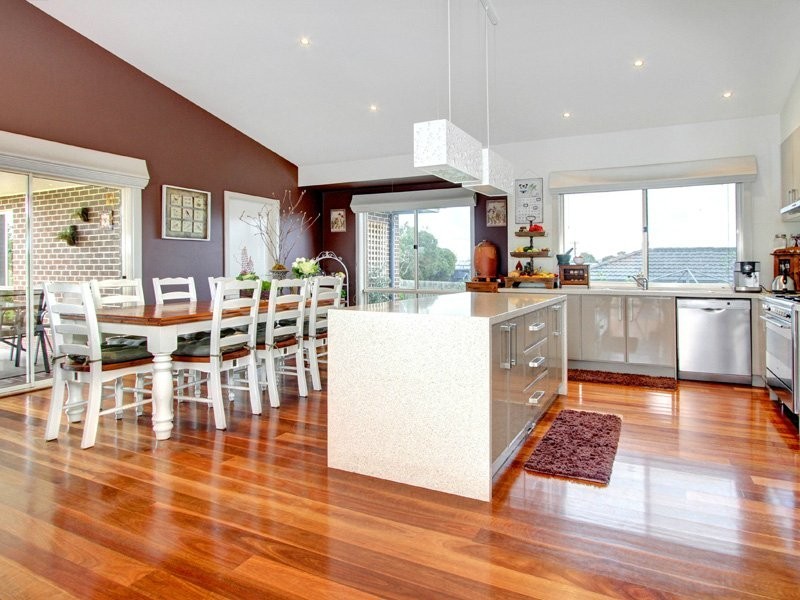 8 Bareena Court, Mornington VIC 3931