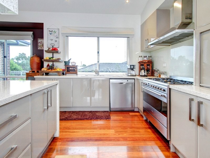 8 Bareena Court, Mornington VIC 3931