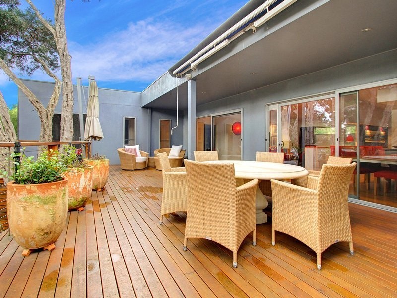 26 Charles Street, Rye VIC 3941