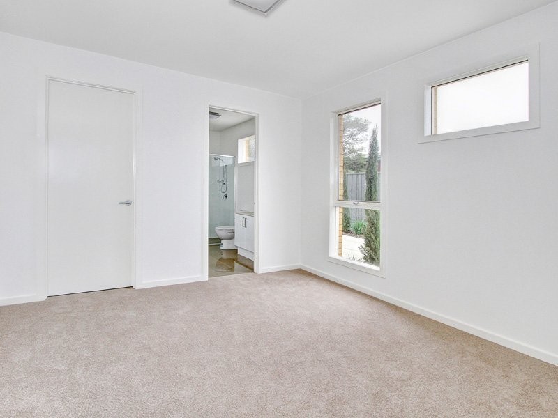 2 /25 Empire Street, Mornington VIC 3931