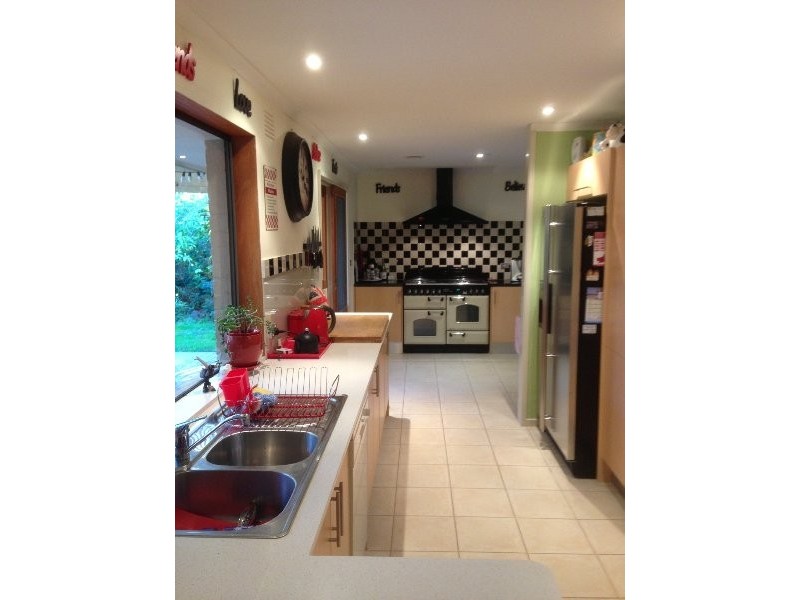 28 Green Island Avenue, Mount Martha VIC 3934