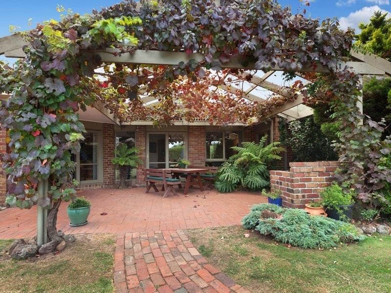 24 Green Island Avenue, Mount Martha VIC 3934