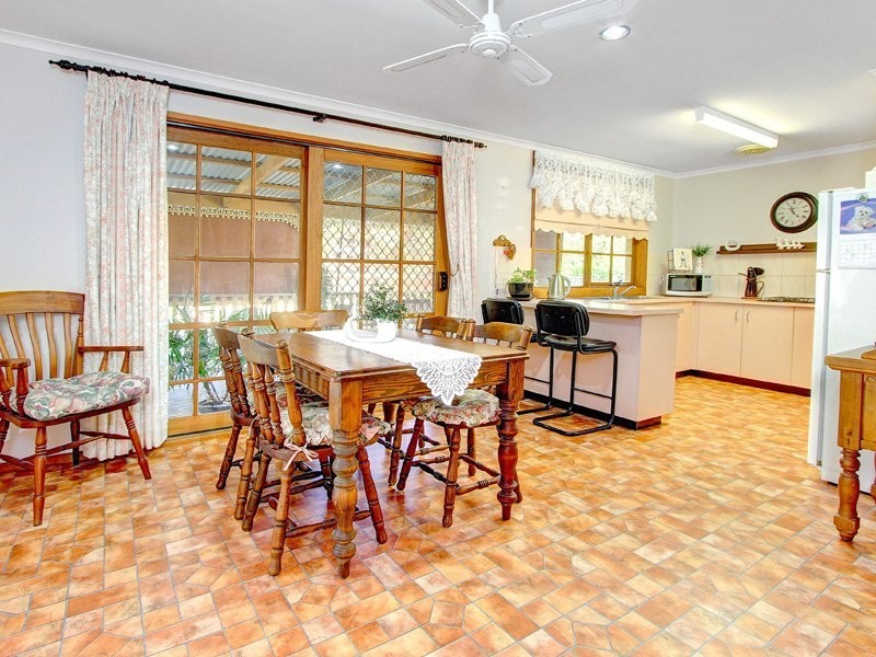 1/49 Separation Street, Mornington VIC 3931