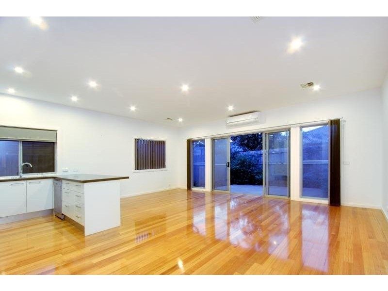 8A Iluka Place, Mornington VIC 3931