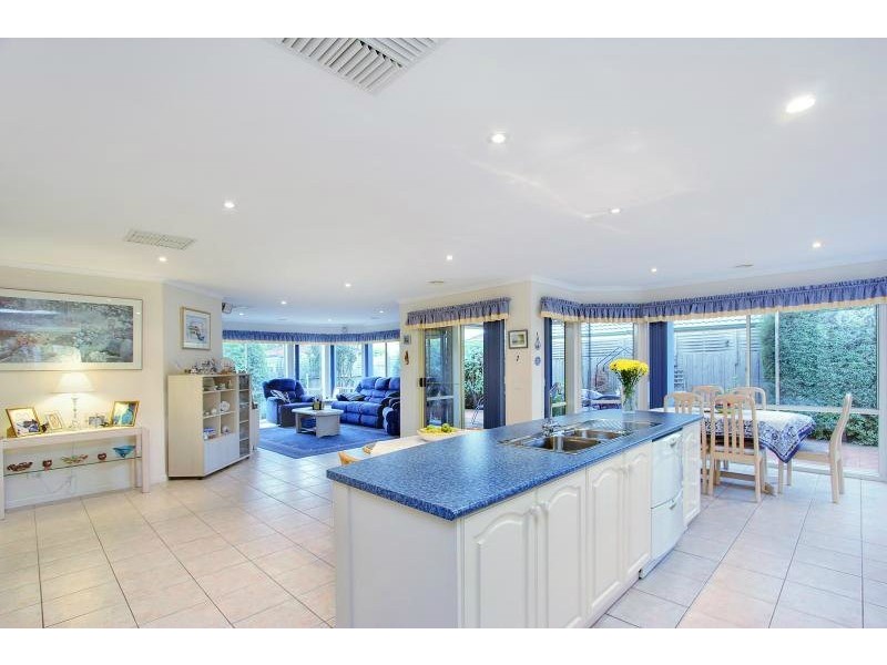 20 Dusky Drive, Safety Beach VIC 3936