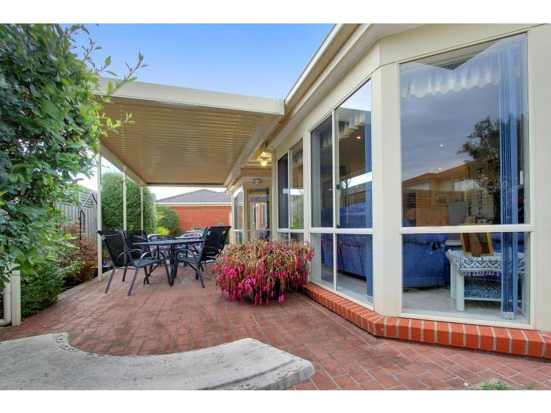 20 Dusky Drive, Safety Beach VIC 3936