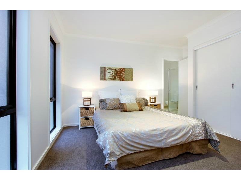 1/3 Hunter Street, Mornington VIC 3931