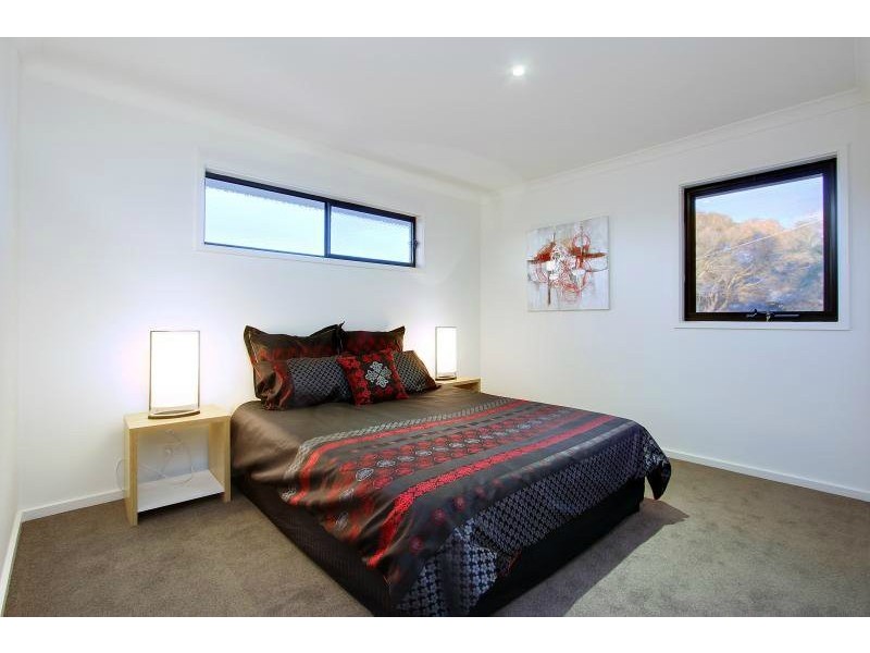 1/3 Hunter Street, Mornington VIC 3931