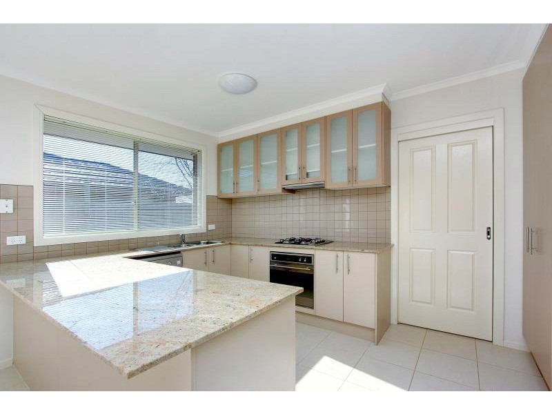 1B Hutson Way, Mount Martha VIC 3934