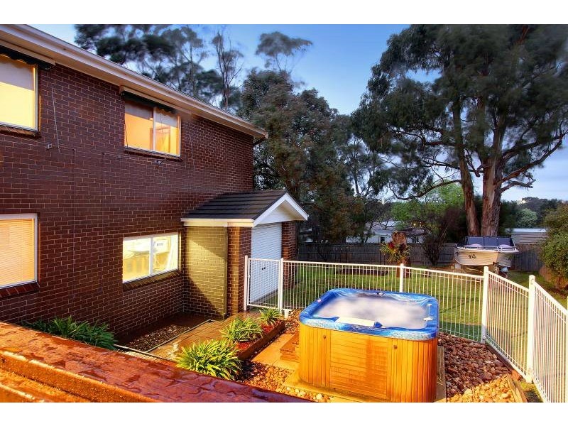 14 Inglis Street, Mornington VIC 3931