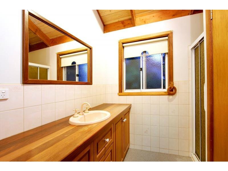 14 Inglis Street, Mornington VIC 3931