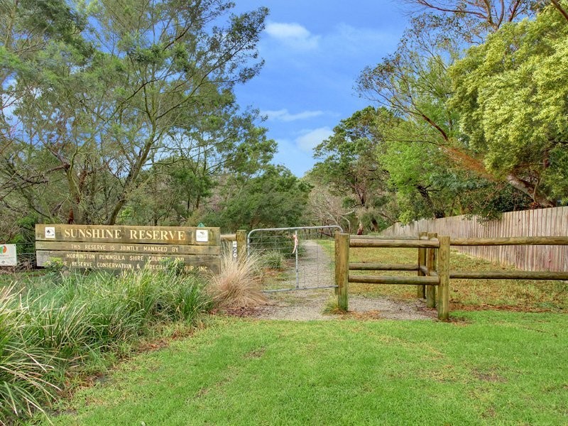 51 McLeod Road, Mount Martha VIC 3934