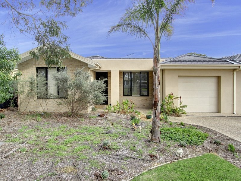 16 Williams Street, Dromana VIC 3936