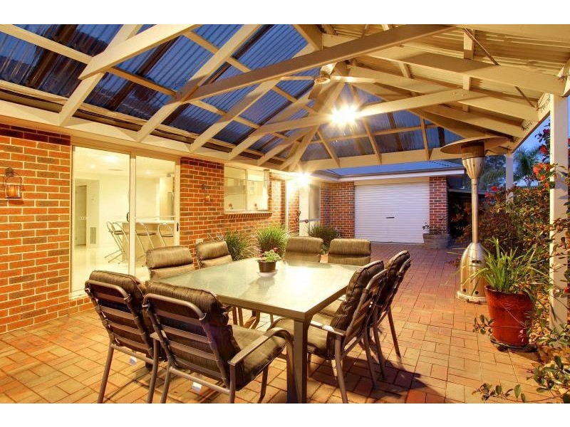 8 Sandhurst Terrace, Mount Martha VIC 3934