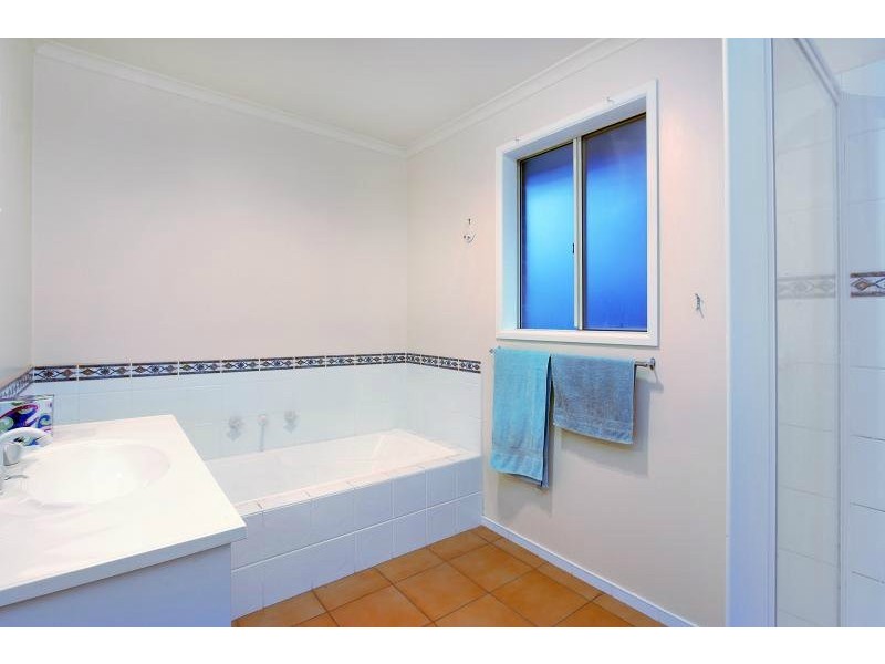 36 Eric Crescent, Mornington VIC 3931