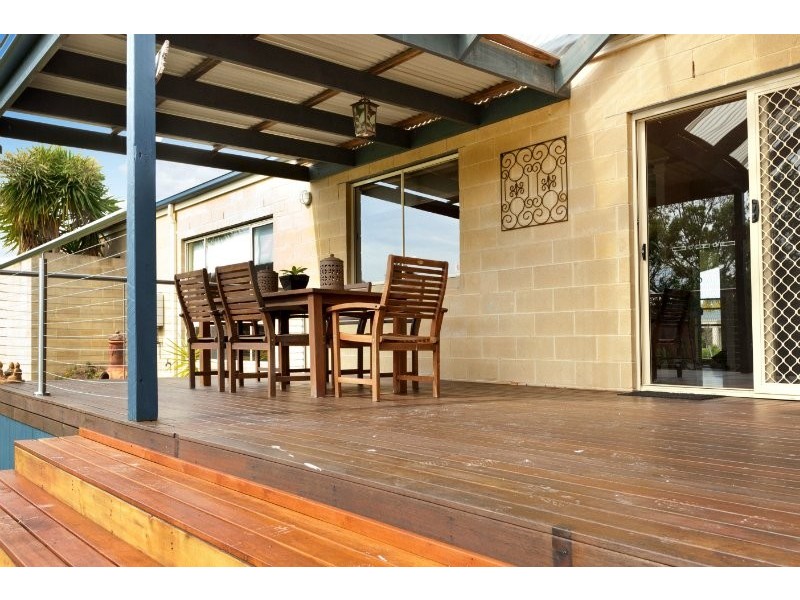 75 Balcombe Drive, Mount Martha VIC 3934