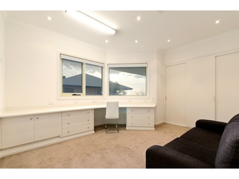 23 Latrobe Parade, Dromana VIC 3936