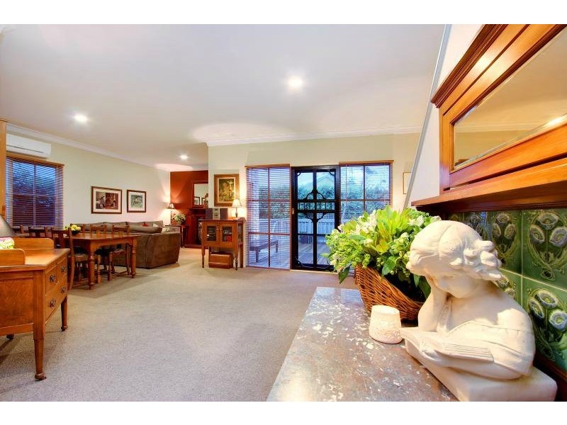 30 Fulton Avenue, Mornington VIC 3931