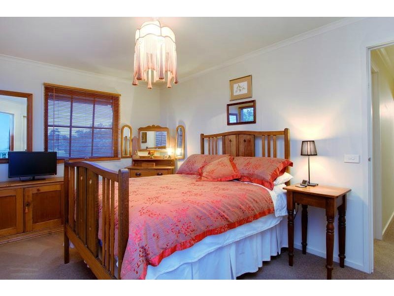 30 Fulton Avenue, Mornington VIC 3931