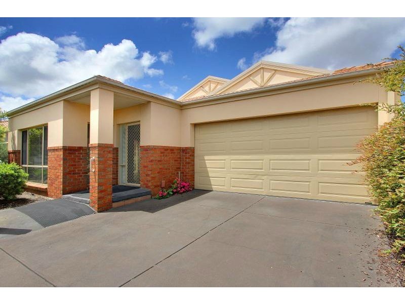 2 /1 Haig street, Mornington VIC 3931