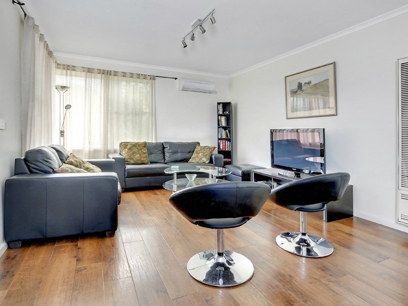 11 /25 Barkly Street, Mornington VIC 3931