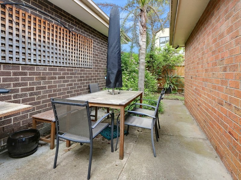 11 /25 Barkly Street, Mornington VIC 3931