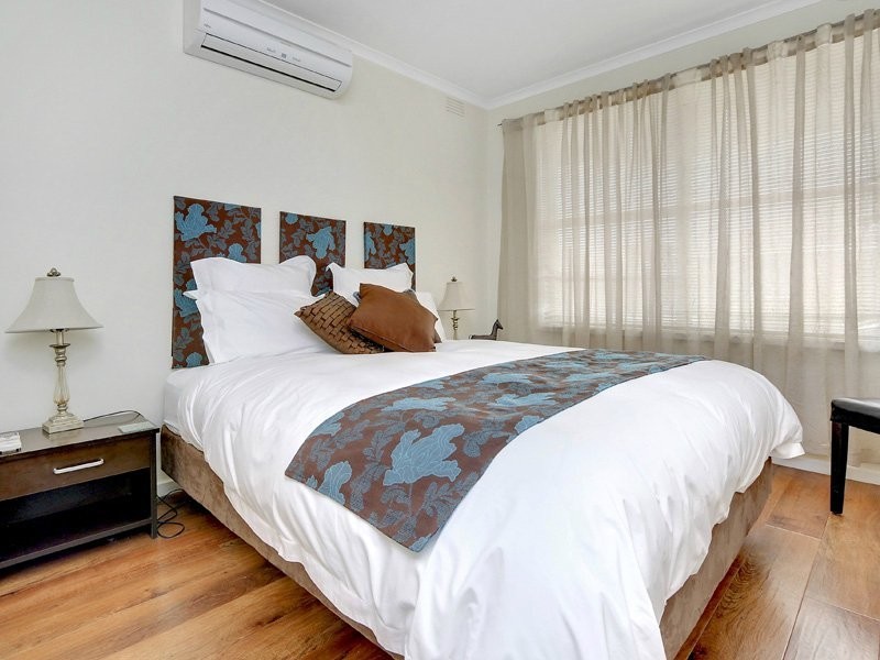 11 /25 Barkly Street, Mornington VIC 3931