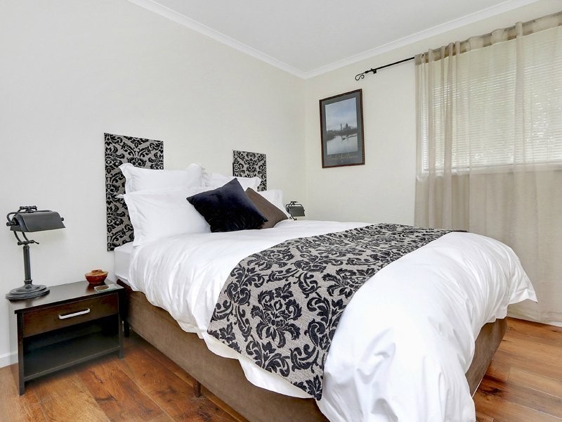 11 /25 Barkly Street, Mornington VIC 3931