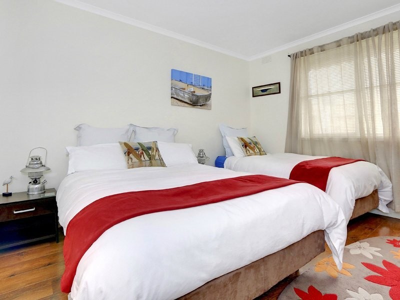 11 /25 Barkly Street, Mornington VIC 3931