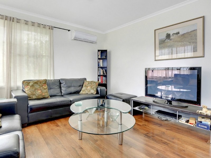 11 /25 Barkly Street, Mornington VIC 3931