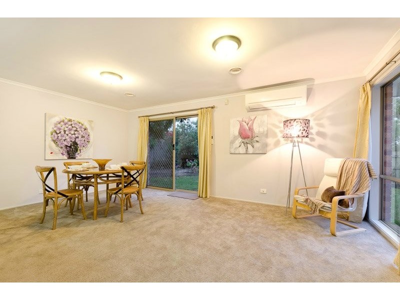 16 Bayrise Drive, Mornington VIC 3931