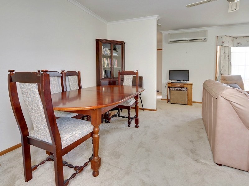 11 /49-51 Separation Street, Mornington VIC 3931