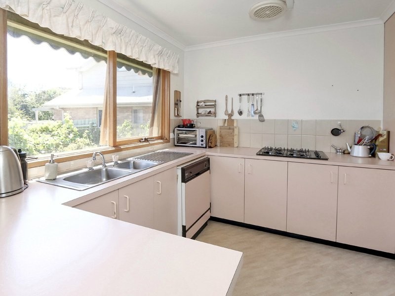 11 /49-51 Separation Street, Mornington VIC 3931