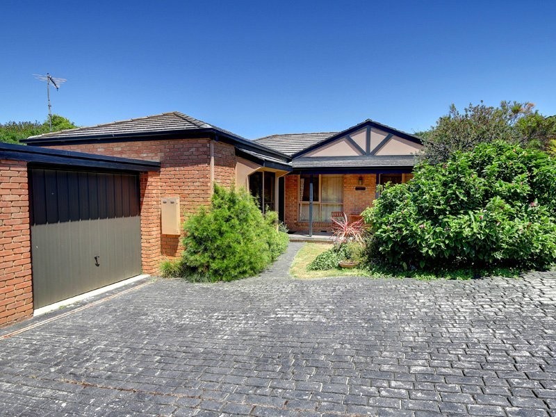 3 /33-37 Balcombe Street, Mornington VIC 3931