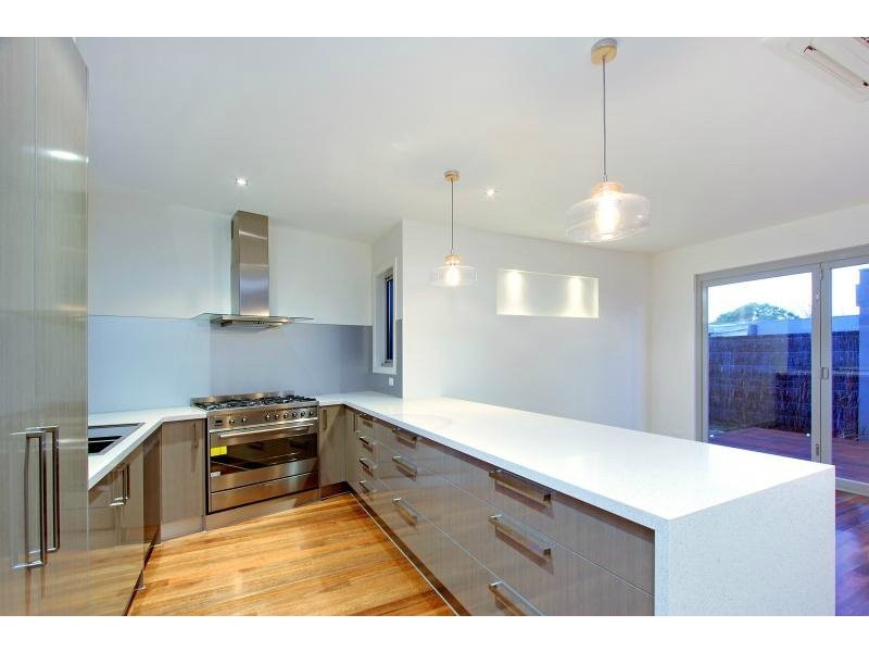 70 Nunns Road, Mornington VIC 3931