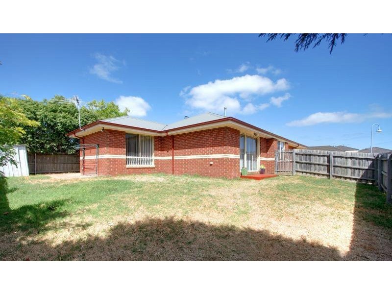 2 Glendenning Rise, Mornington VIC 3931