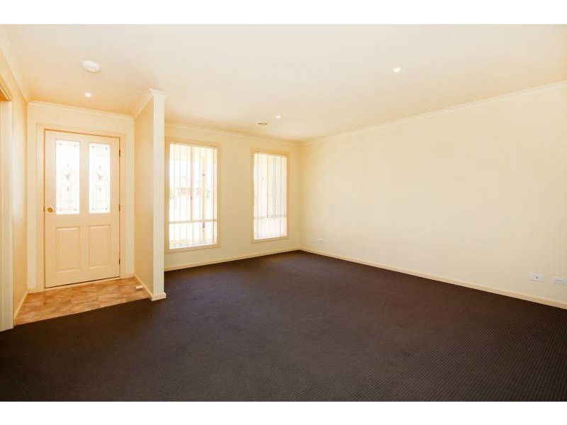 2 Glendenning Rise, Mornington VIC 3931