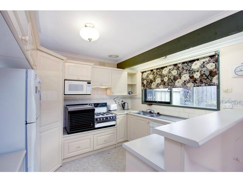 2/15 Neptune Street, Mornington VIC 3931