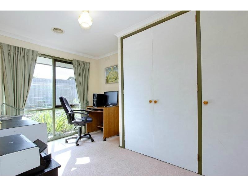 2/15 Neptune Street, Mornington VIC 3931