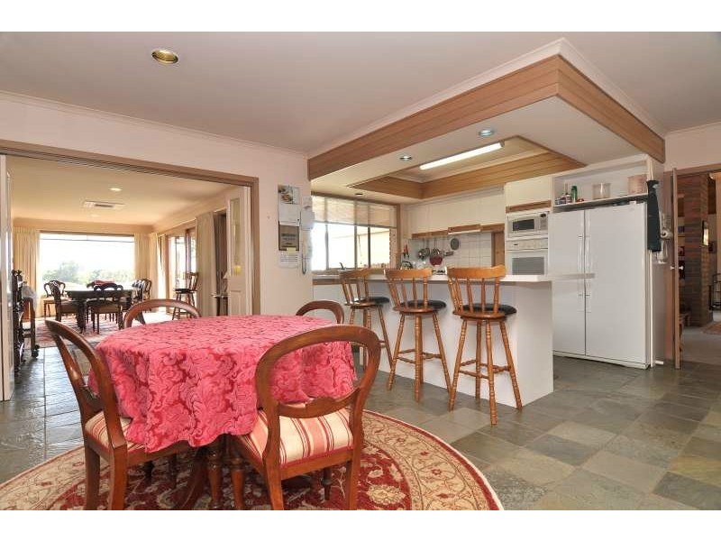 50 Sandy Point Road, Somers VIC 3927