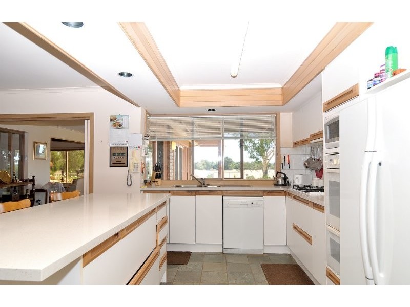 50 Sandy Point Road, Somers VIC 3927