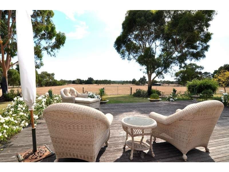 50 Sandy Point Road, Somers VIC 3927