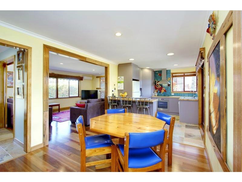 6 Riordan Court, Mornington VIC 3931