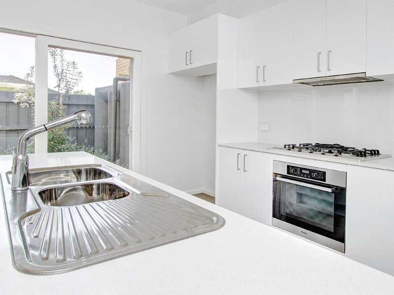 2/25 Empire Street, Mornington VIC 3931