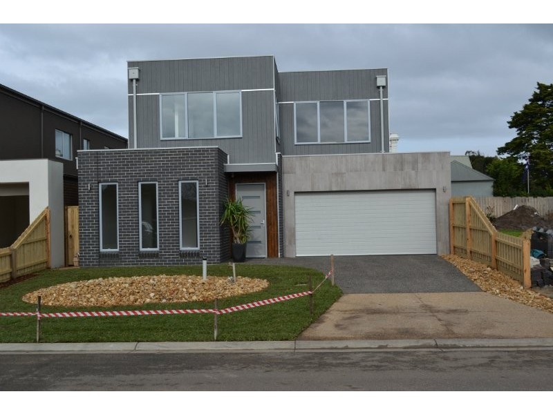 22 Bay Vista Close, Mount Martha VIC 3934