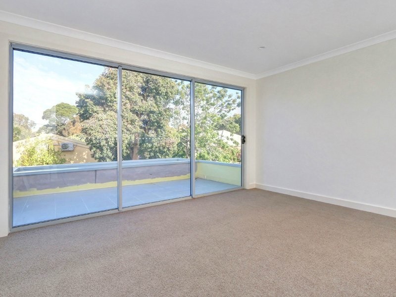 11 Dava Drive, Mornington VIC 3931