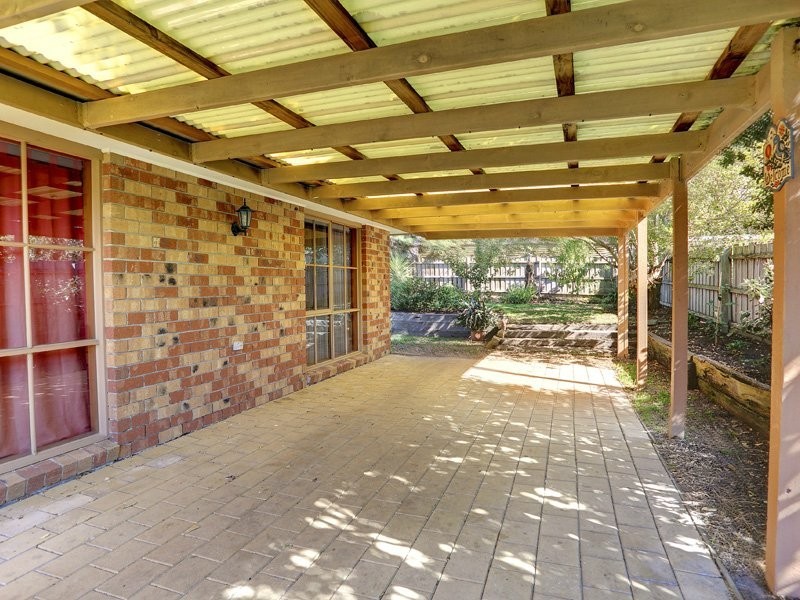 17 Nichols Drive, Mornington VIC 3931