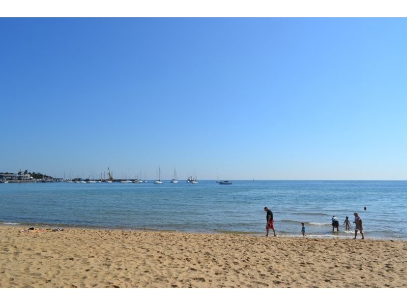 Bathing Box 34, Shire Hall Beach, Mornington VIC 3931